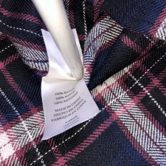 Rails Plaid Button Down Long Sleeve Shirt … - Picture 5 of 8